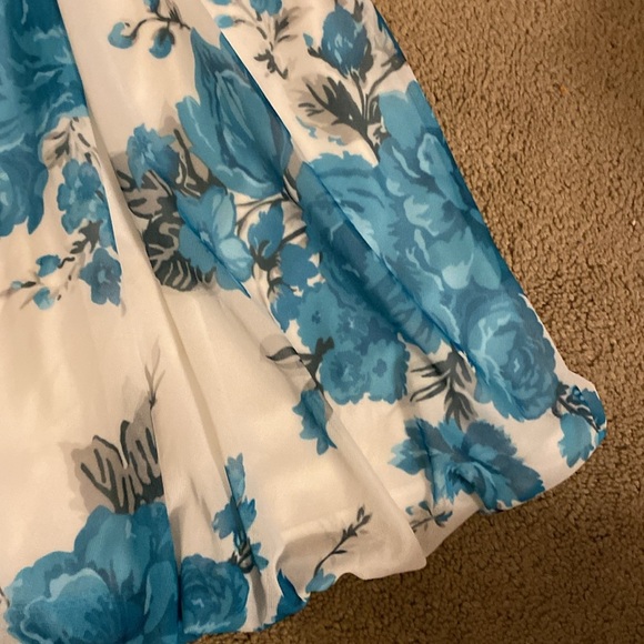SPEECHLESS JUNIOR’S FLORAL BUBBLE HEM DRESS‎ SIZE M - Picture 3 of 15